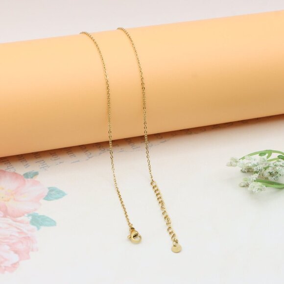 Yellow Gold Butterfly Pendant Necklace in Adjustable Chain Length, XPNL0357 - Picture 13 of 13